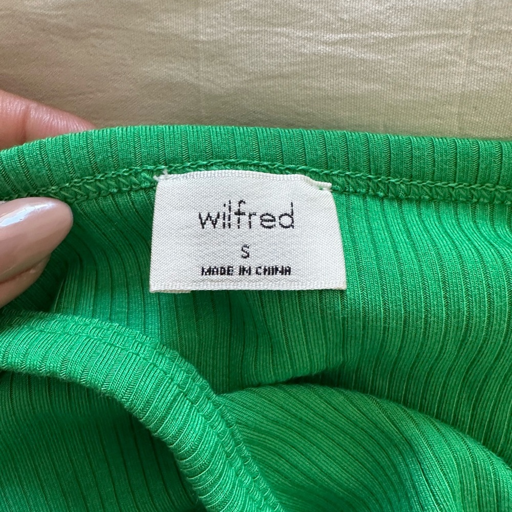 Bundle - Aritzia Green Twist Front Crop and Bralette